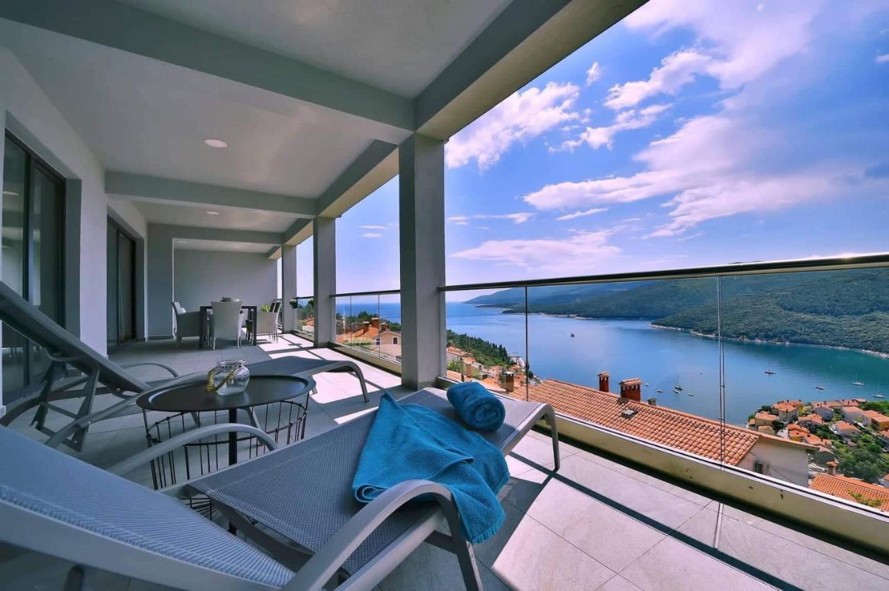 Apartment Vanilla I With Beautiful Seaview Rabac Exterior foto